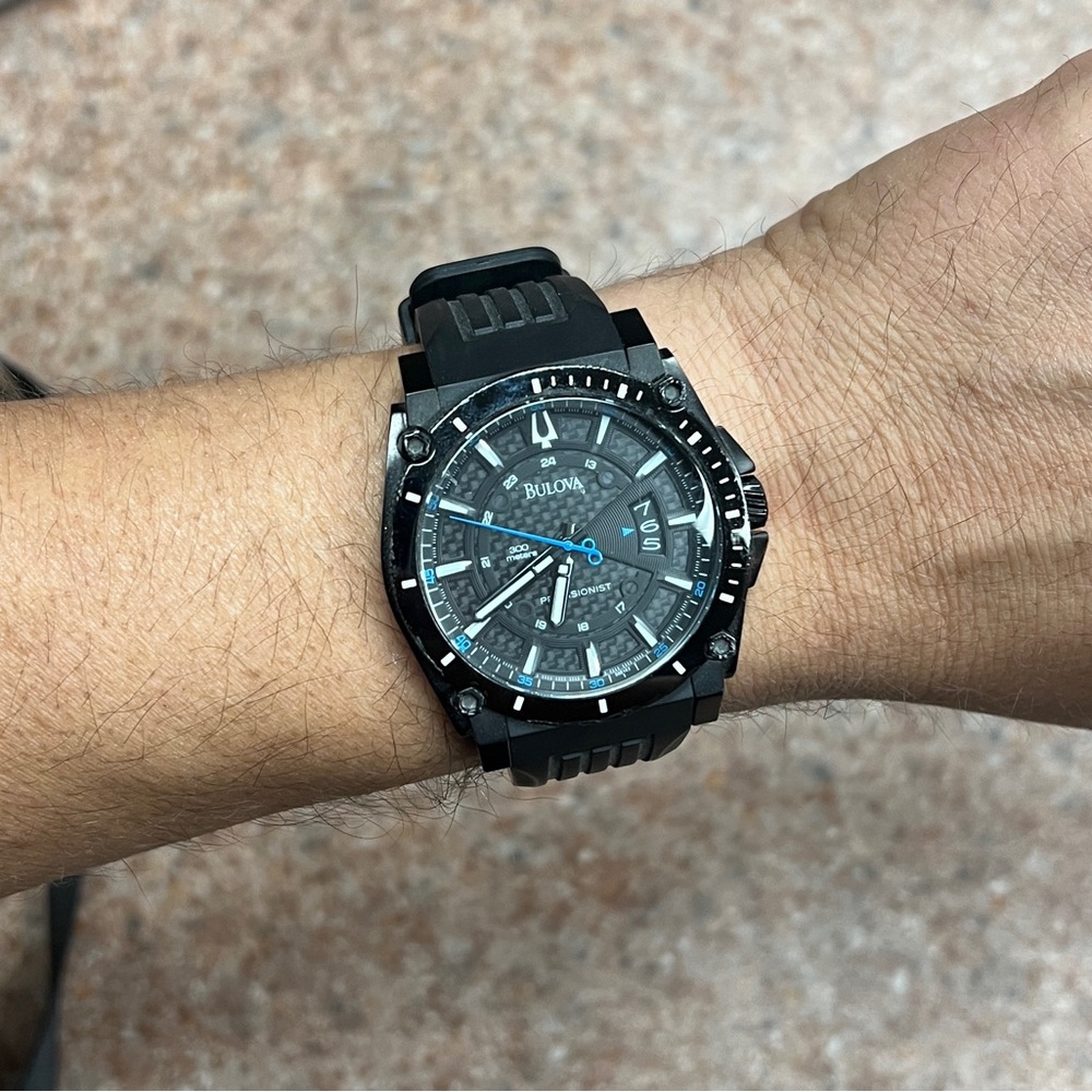 Bulova Black precisionist 12753852